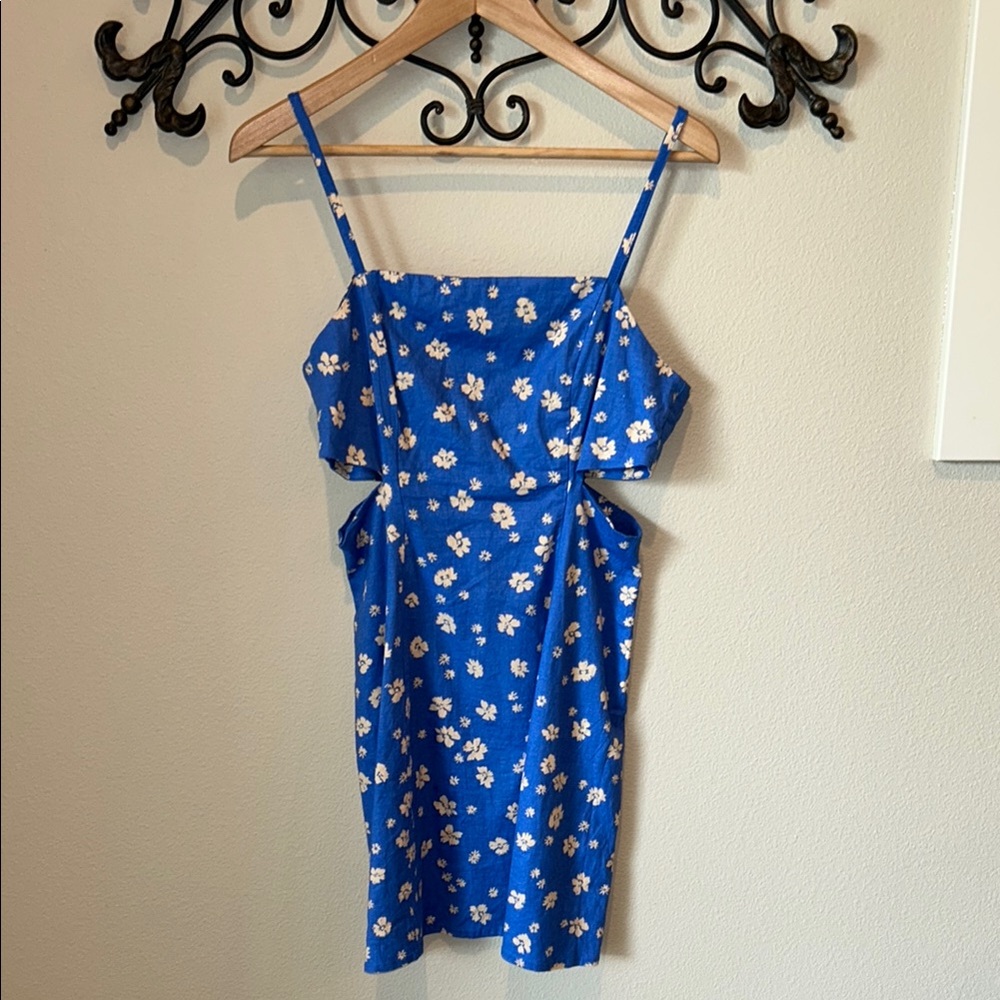 ZARA BLUE FLORAL CUT-OUT MIDI DRESS SIZE MEDIUM